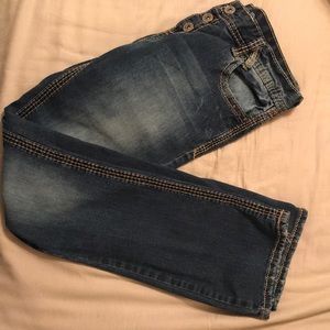 Maurices 11/12 distressed jeans